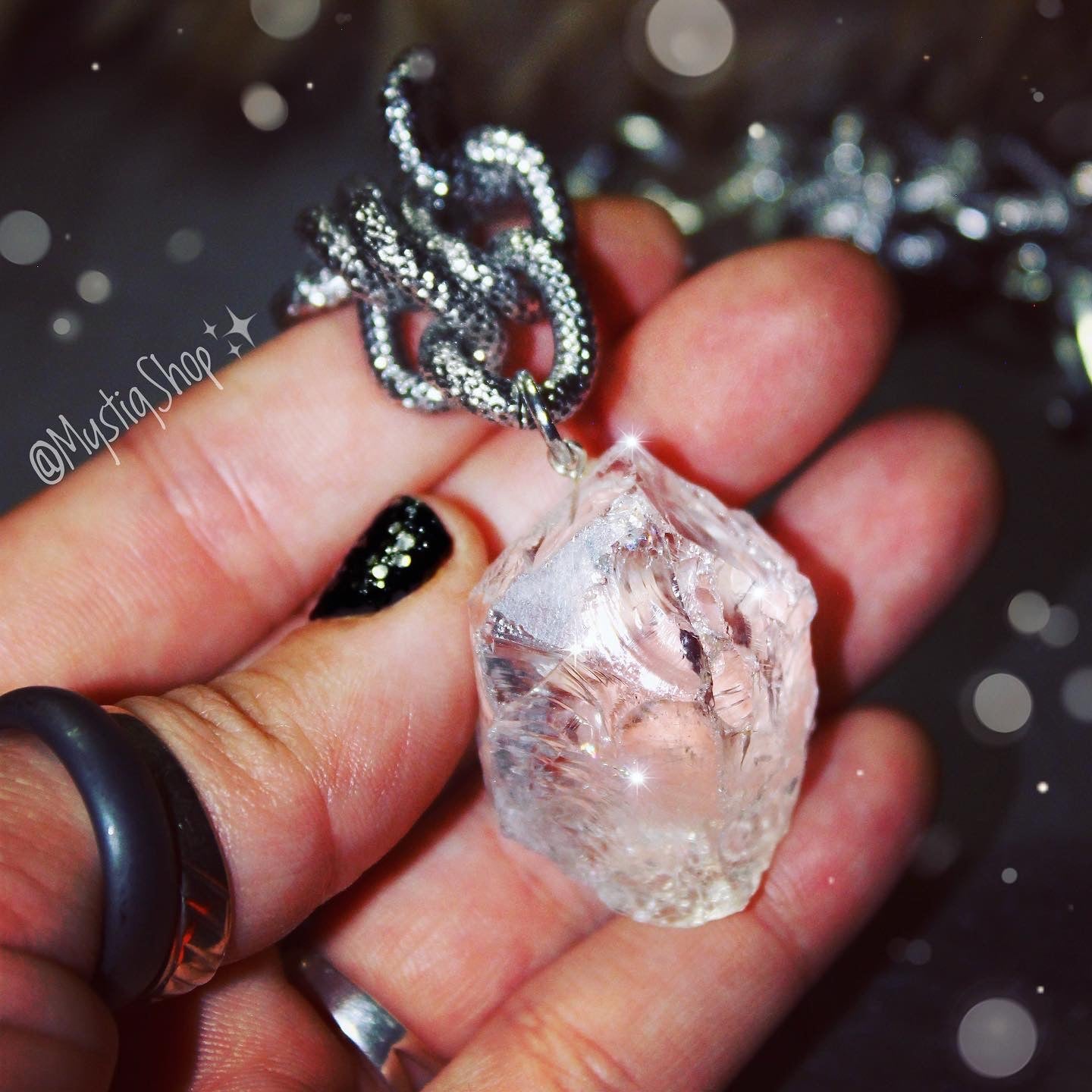 💎Edgy ClearQuartz Chain Necklace