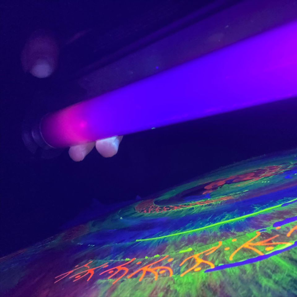 UV Painting: "Universal Vibe"
