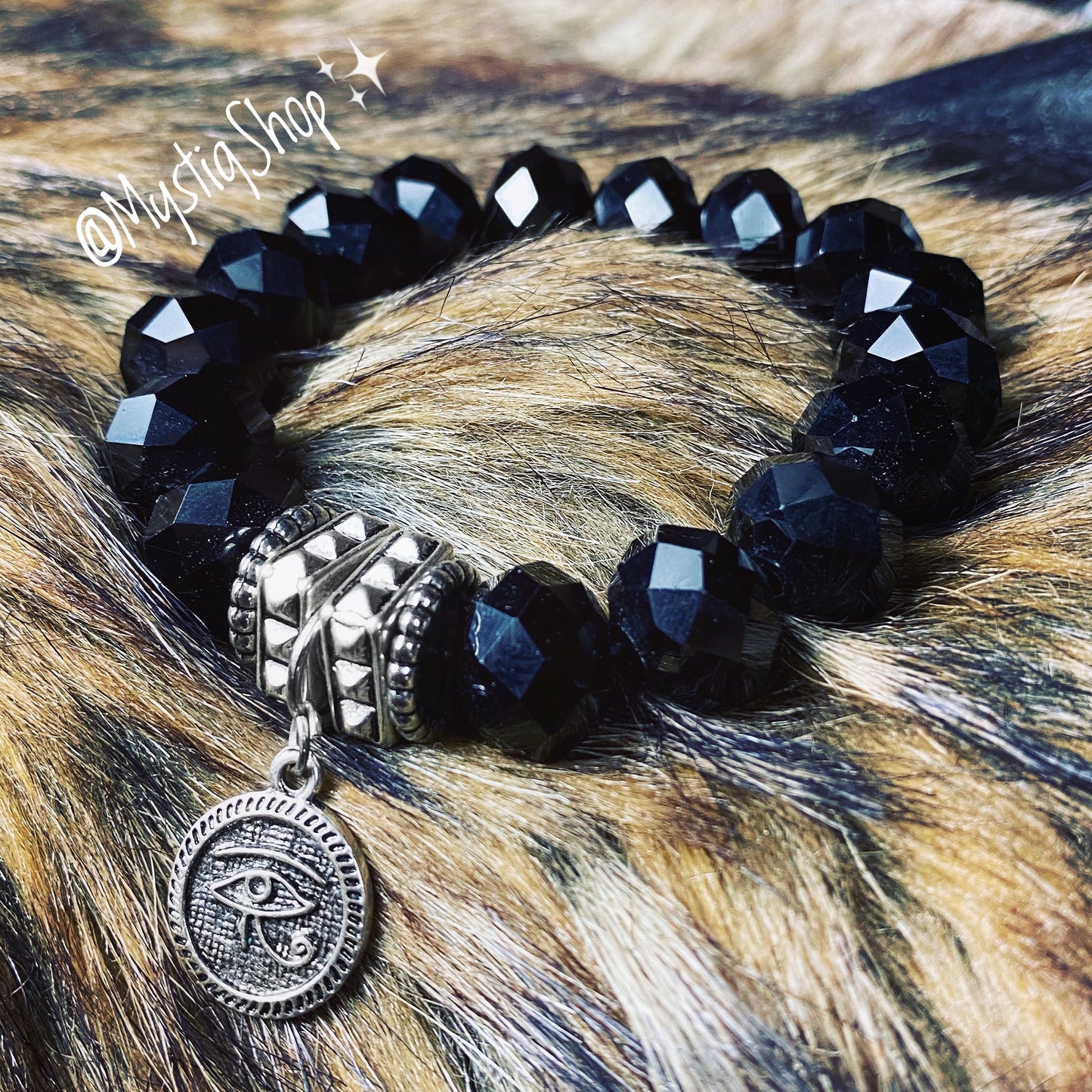🖤Black Eye of Horus Bracelet