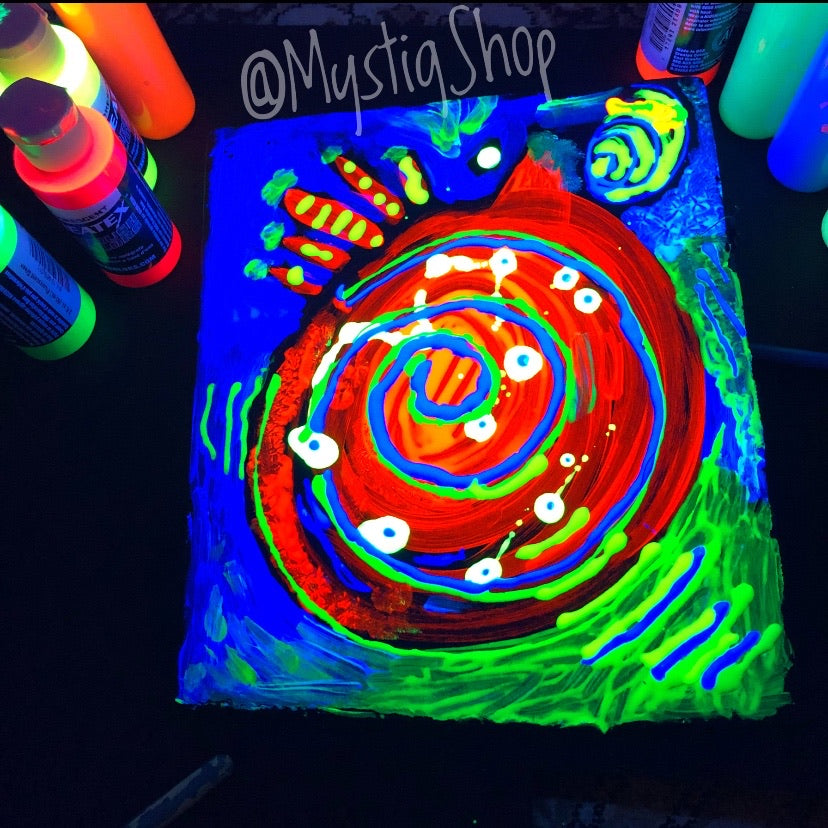 UV Painting: "Playful Vibe"