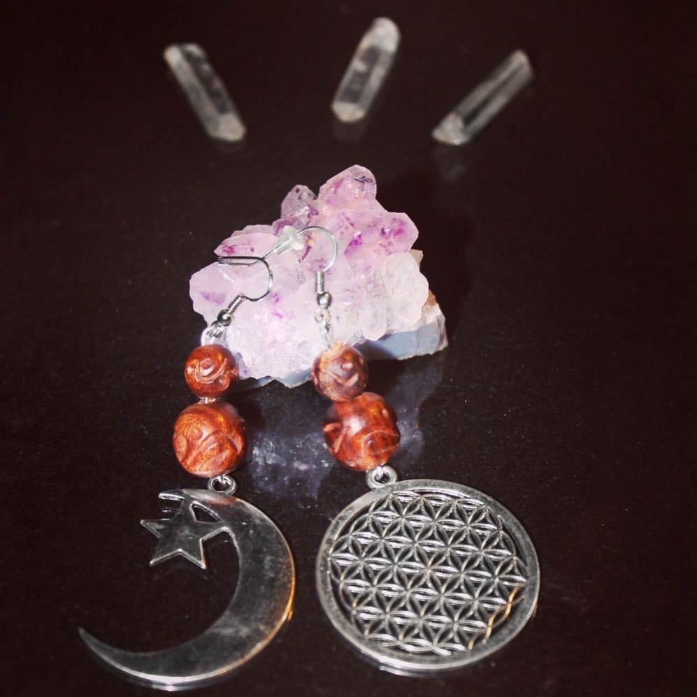 🌙Mismatched Moon and FlowerOfLife Earrings